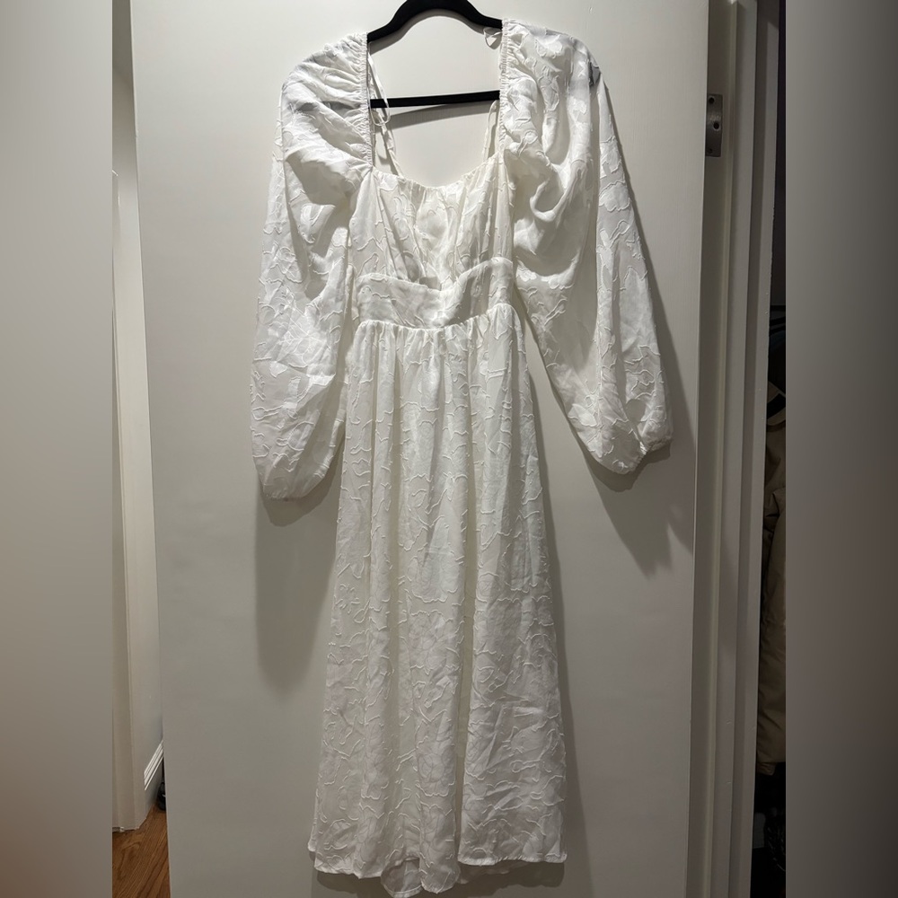 Lulus tie back midi dress